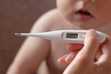 第二子は免疫のスパルタ教育!? 生後半年までの赤ちゃんは風邪をひかないと思っていたのに…