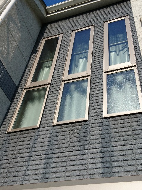 細長い窓のそうじ どうやる 自己満足な日記or備忘録 Akayamaqueen