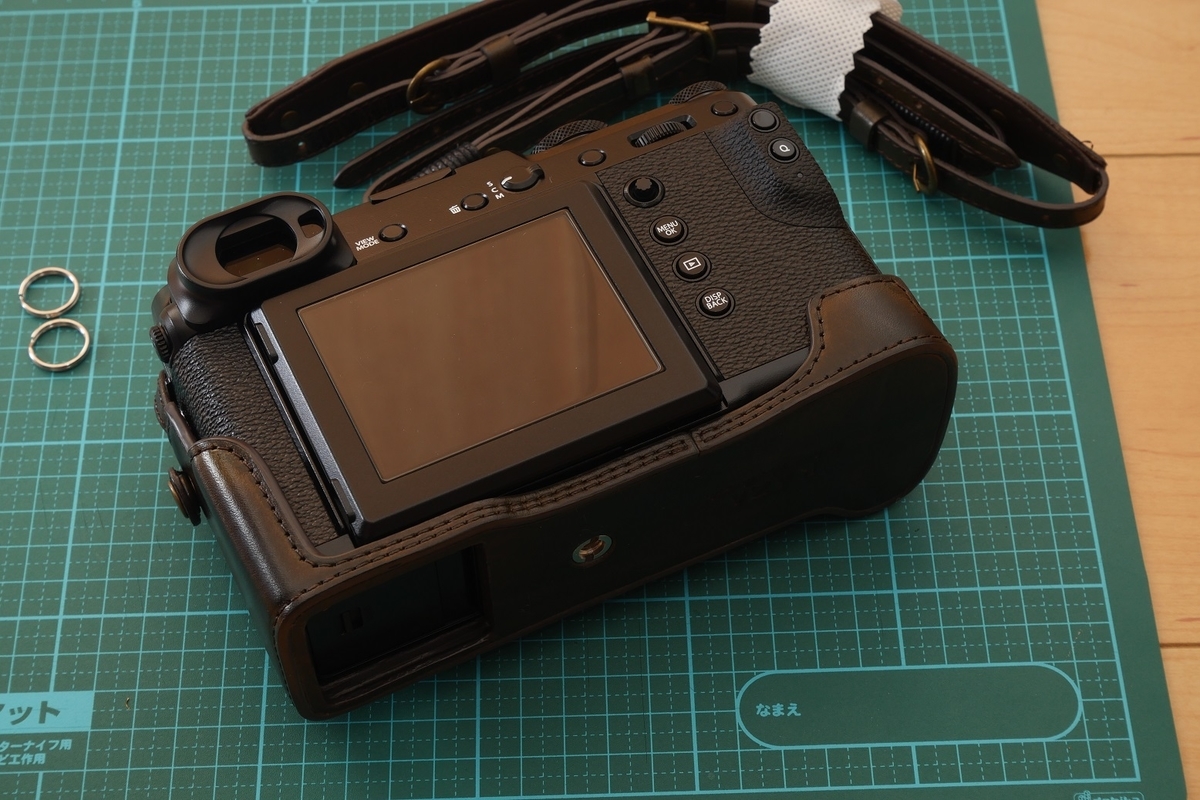 GFX50Rをオシャレにしたい！ハーフケースやGF50mmF3.5を買ってみた話