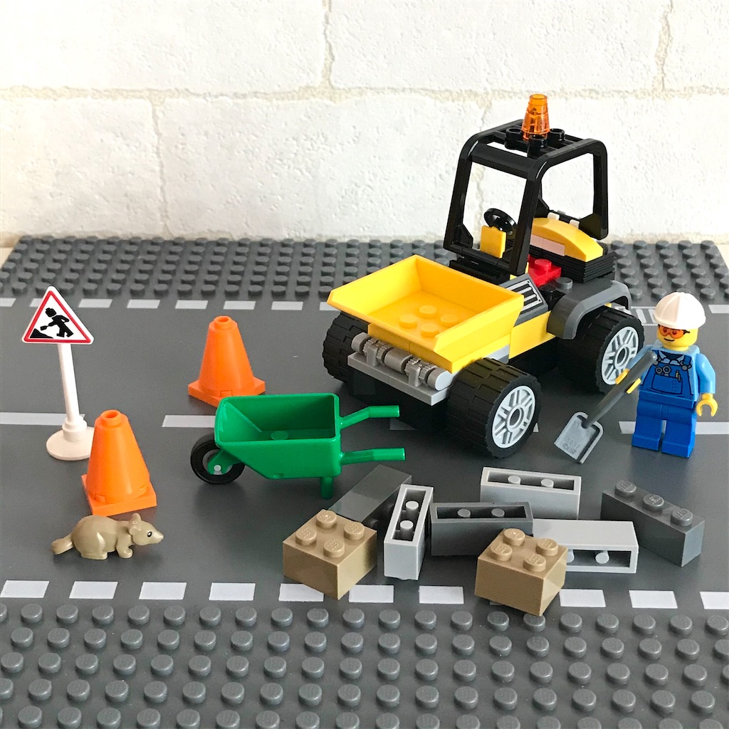 Legoレビュー レゴ シティ 道路工事用トラック 4歳 がひとりで作る 4747レゴ 詳細レビューのはてな版