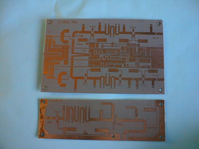 5.7GHZ  基板