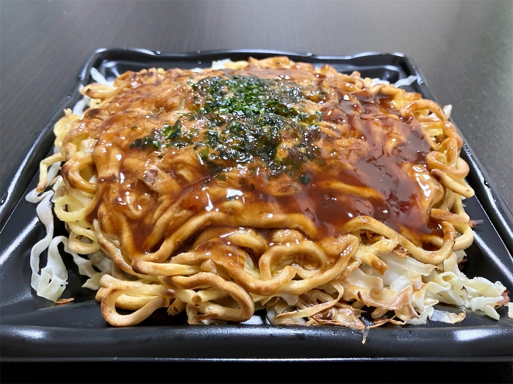 いっちゃん監修「お好み焼き そば肉玉」 - お茶にしよっ‼︎
