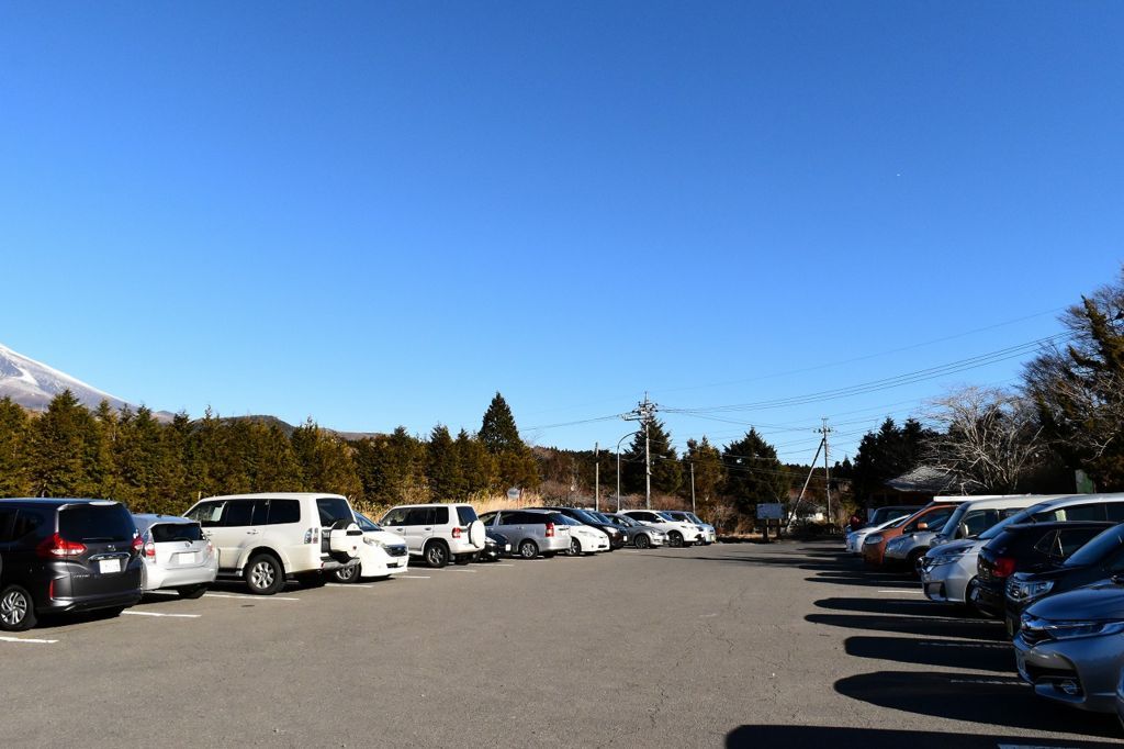 十里木高原展望台の駐車場 十里木高原展望台の駐車場