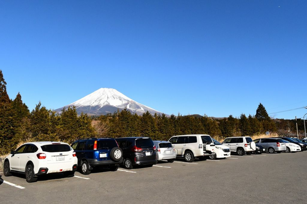 十里木高原展望台の駐車場 十里木高原展望台の駐車場