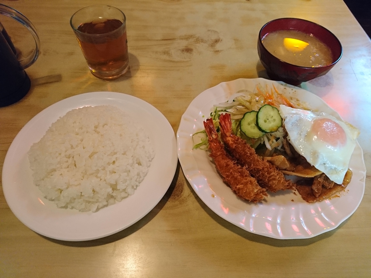 きのこ派 たけのこ派 キッチン竹乃子 秋葉原ぼっちめし きのこ派 たけのこ派 キッチン竹乃子 秋葉原ぼっちめし