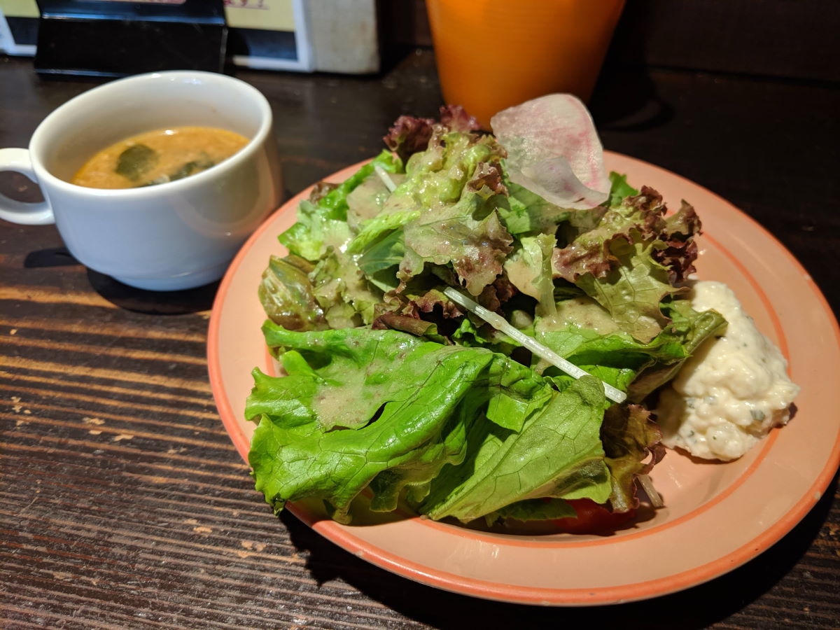 意外と見かけないピザランチ【PIZZA BAR 裏秋葉原】 秋葉原ぼっちめし