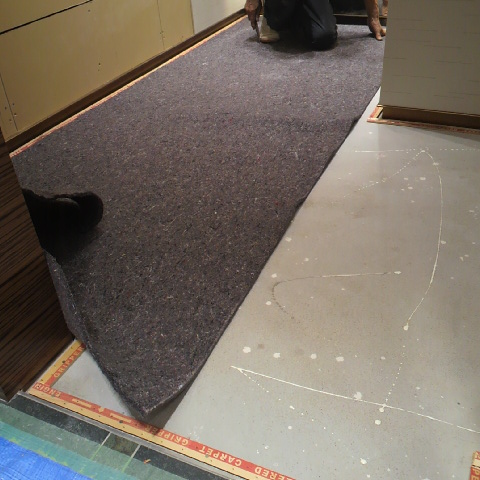 カーペットのアンダーフェルトガイド - カーペット+壁紙の専門誌『AGI』