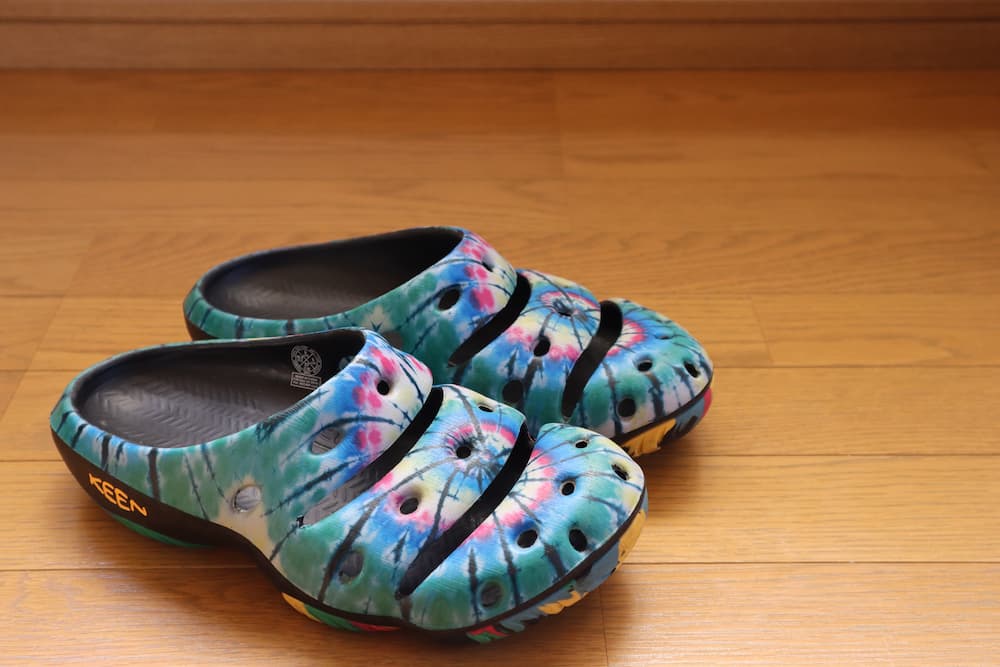 KEEN YOGI(スパイラルダイダイカラー)