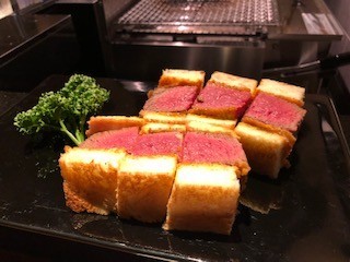 f:id:akihiro_u:20190601233518j:plain f:id:akihiro_u:20190601233518j:plain