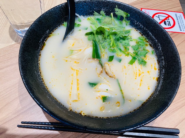 タムジャイサムゴー　新宿　マーラー