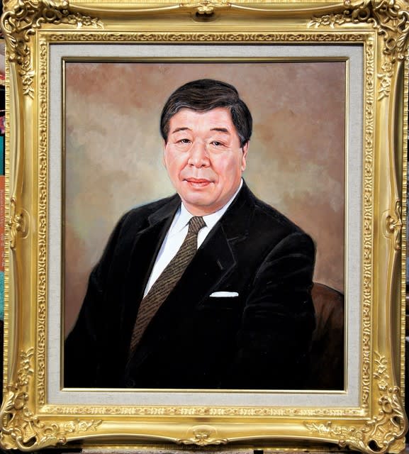 肖像画の役割は深いものが・・・「吉田肖像美術」 - akimitsu