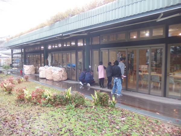 f:id:akinosato:20181203115032j:plain f:id:akinosato:20181203115032j:plain