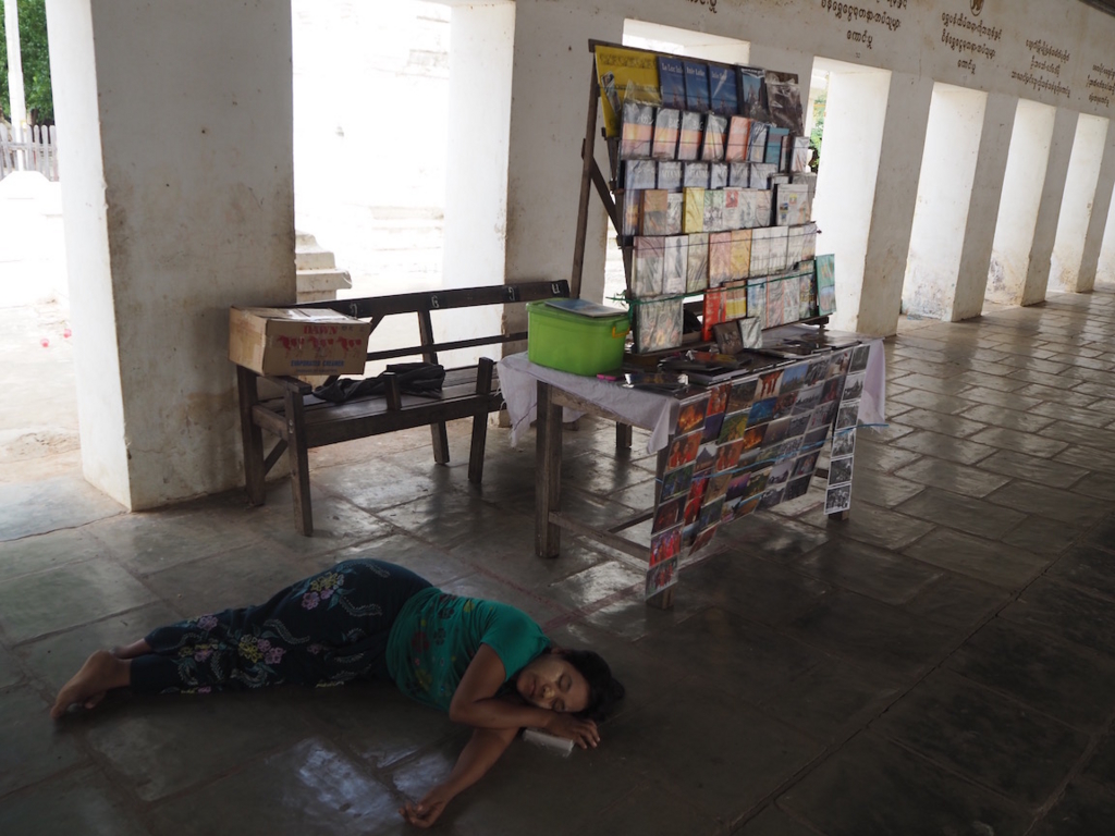 f:id:akio130:20161010000330j:plain f:id:akio130:20161010000330j:plain