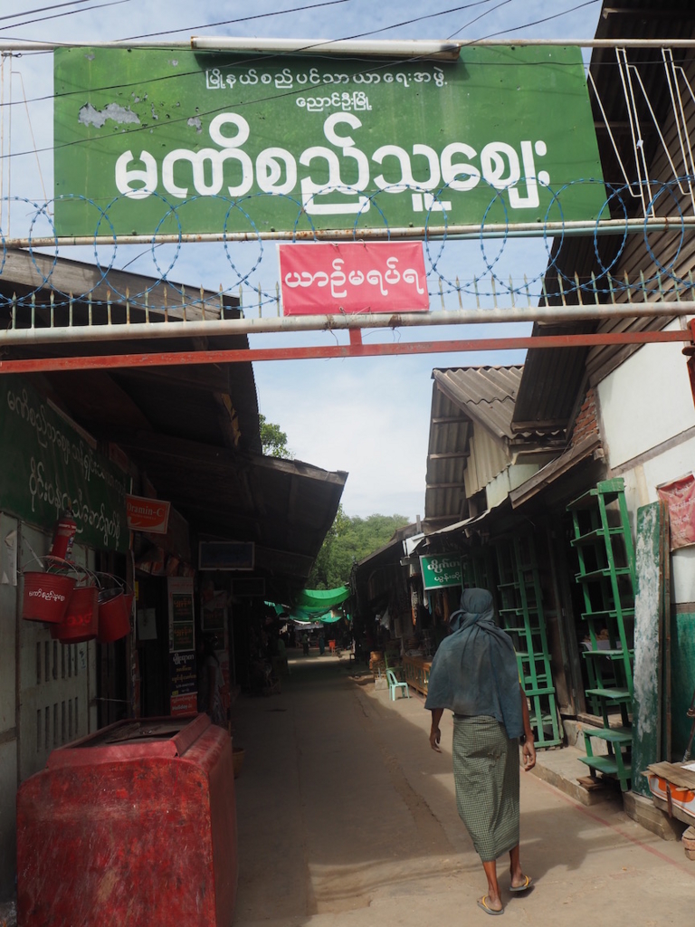 f:id:akio130:20161010000511j:plain f:id:akio130:20161010000511j:plain