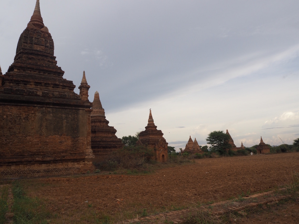 f:id:akio130:20161010001853j:plain f:id:akio130:20161010001853j:plain