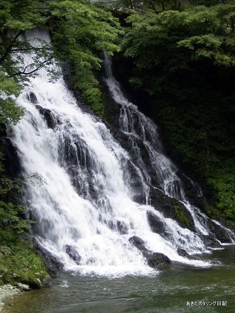 f:id:akipota:20050924150149j:plain f:id:akipota:20050924150149j:plain