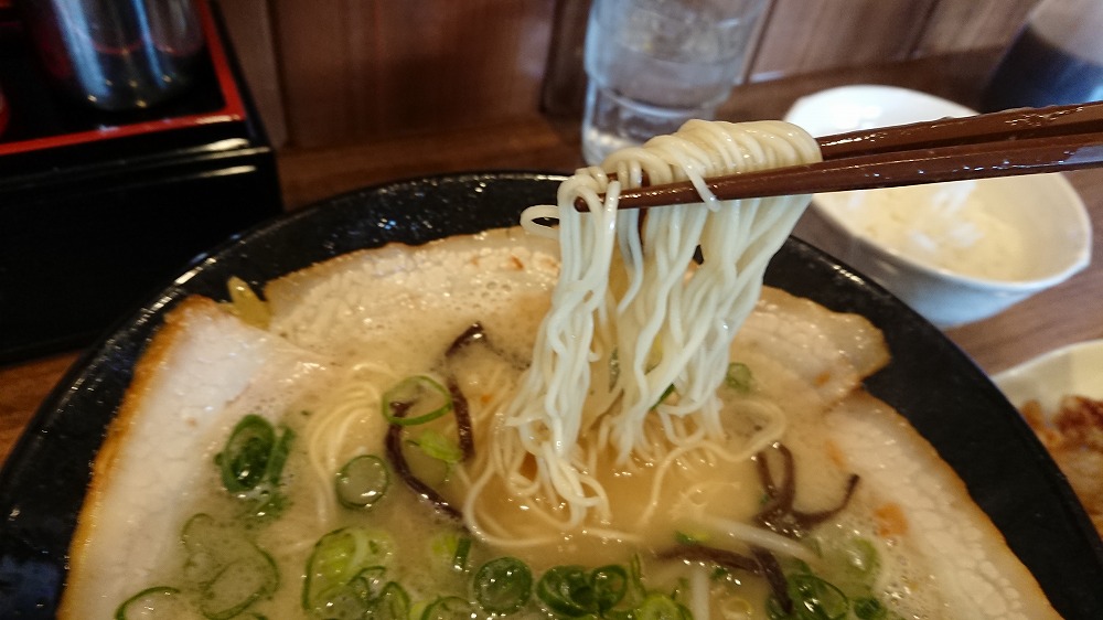 f:id:akipuyo:20180409202300j:plain