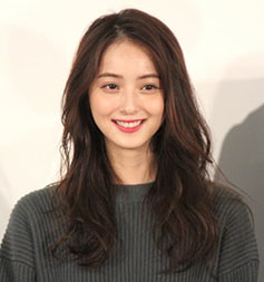 “佐々木希さんの画像”/