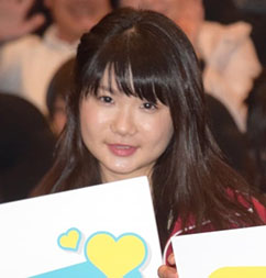 “小野花梨さんの笑顔”/