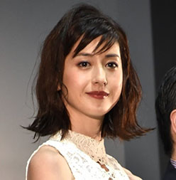 “松本若菜さんの画像14”/