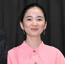 “福地桃子さんの画像2”/