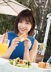 “渡邉理佐さんの画像”/