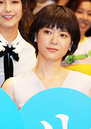 “上野樹里さんのシリアスな表情”/