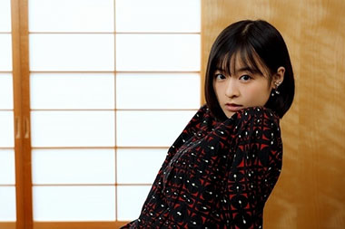 “森七菜さんの画像”/