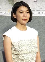 “村川絵梨さんの画像8”/