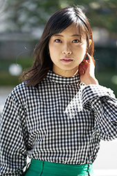 “深川麻衣さんの画像”/