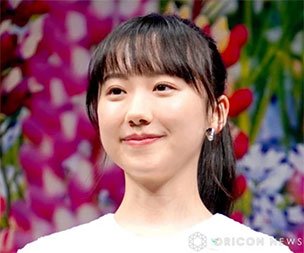 “芦田愛菜さんの画像”/