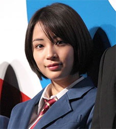 “広瀬すずさんの画像”/