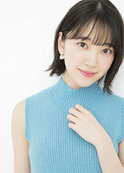 “堀未央奈さんの画像”/