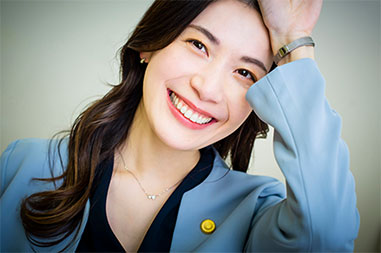 “村川絵梨さんの画像22”/