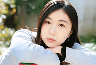 “中村守里さんの正面の画像”/