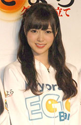 “白石麻衣さんの正面の画像”/