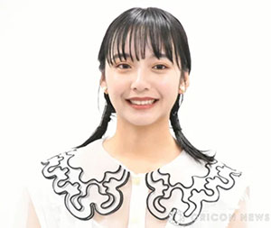 “山之内すずさんの笑顔”/