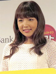 “野呂佳代さんの斜め向きの画像”/