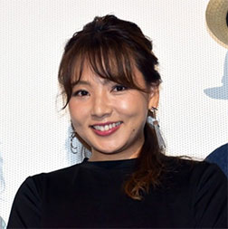 “野呂佳代さんの笑顔”/