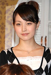 “佐藤めぐみさんの正面の画像”/