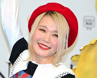 “ハラミちゃんの笑顔”/