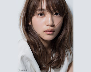 川口春奈と橋本環奈は似てる女優？10枚の画像で比較 - AKIRAの