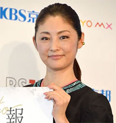 “常盤貴子さんの画像12”/