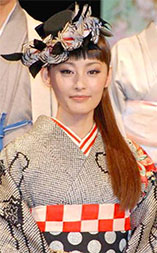 “常盤貴子さんの画像14”/