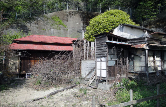 f:id:akira253:20190419160827j:plain f:id:akira253:20190419160827j:plain