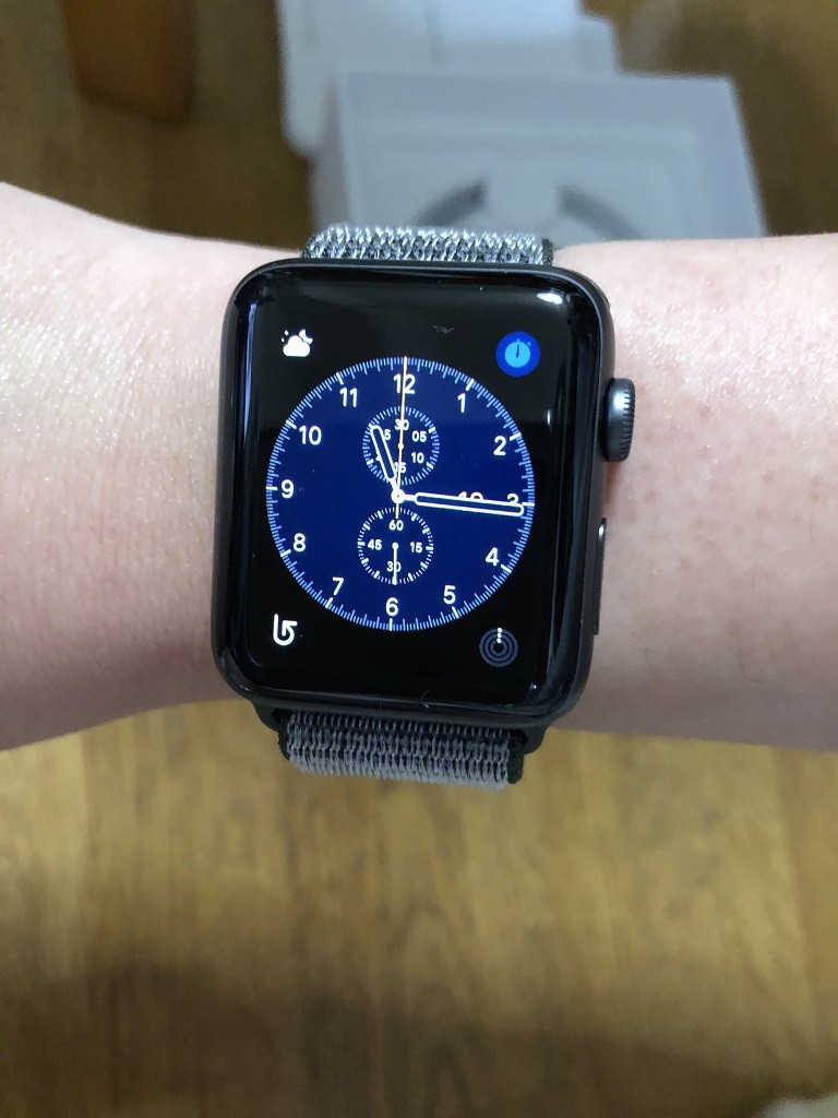 Apple Watch スペースグレイアルミニウムケースとダークオリーブスポーツループ 42mm - 散財日記 Apple Watch スペースグレイアルミニウムケースとダークオリーブスポーツループ 42mm - 散財日記
