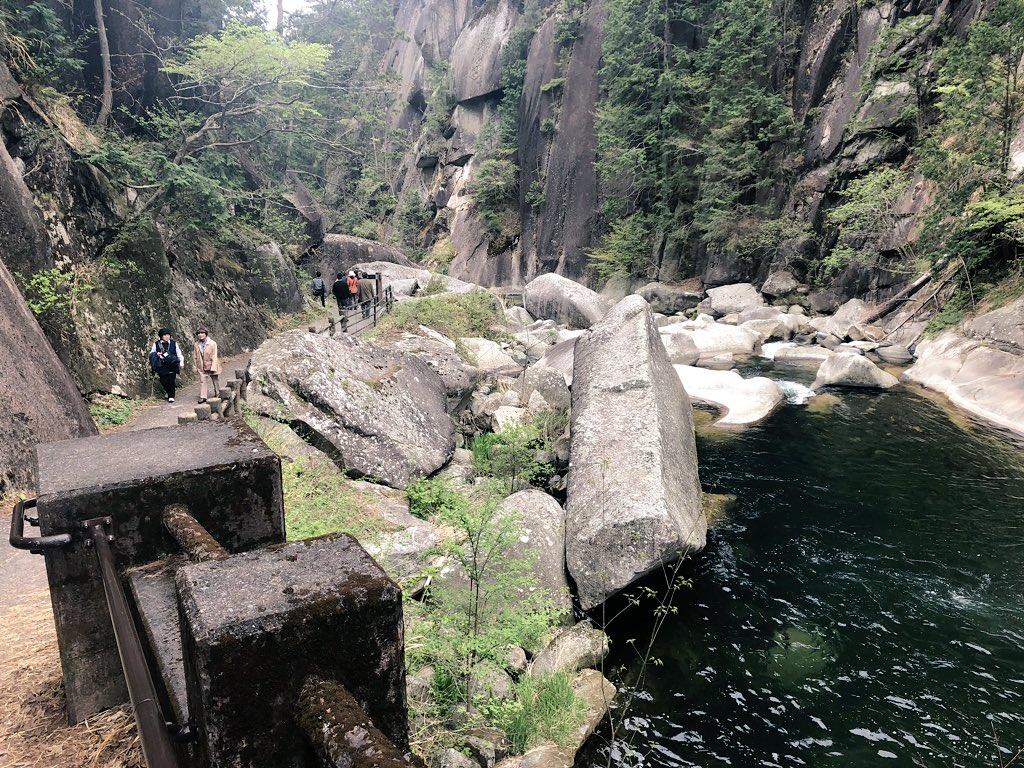 f:id:akiranngo:20190429232448j:plain f:id:akiranngo:20190429232448j:plain