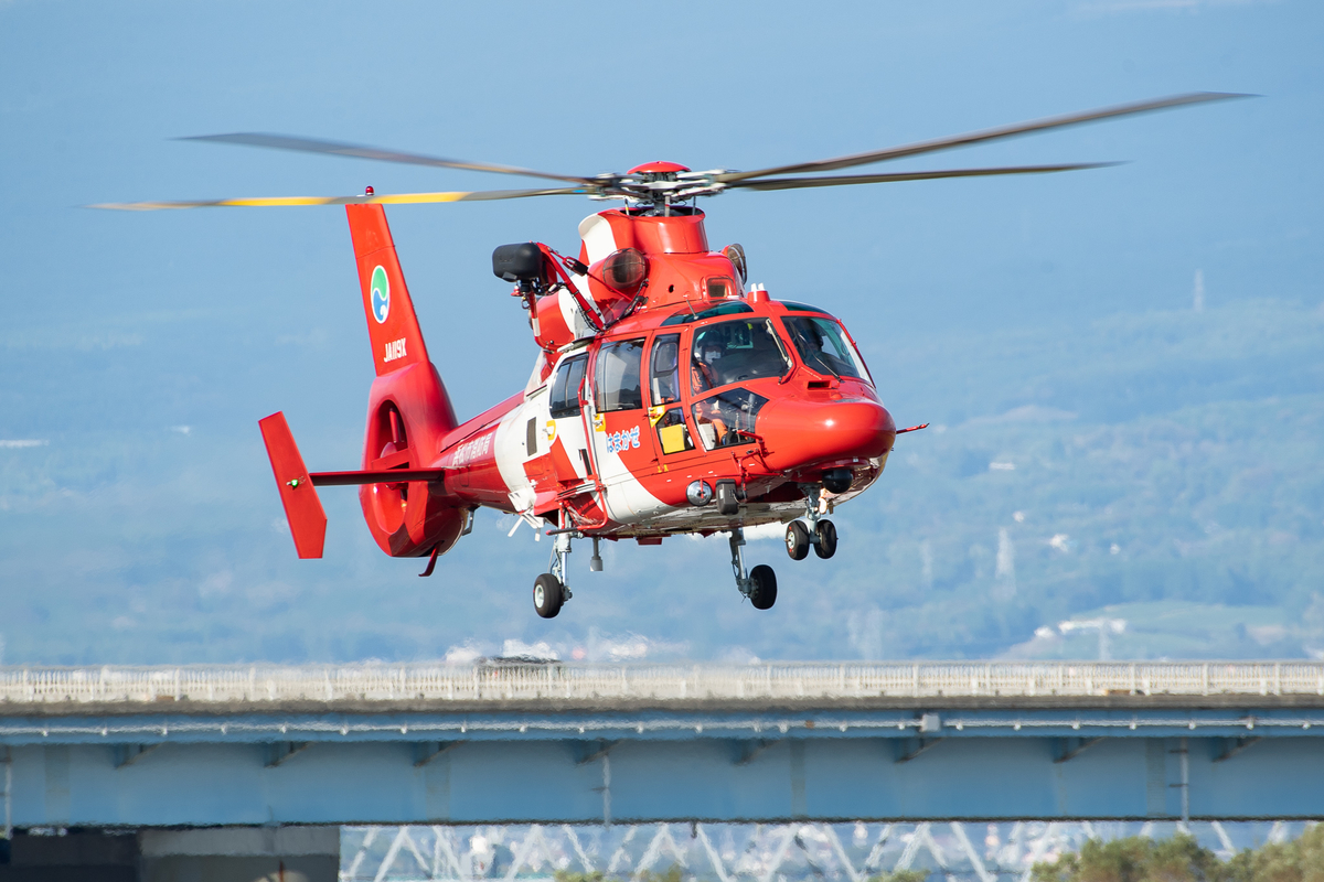 2022年10月21日（金） 富士川滑空場にJA119X「はまかぜ
