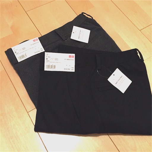 ユニクロの人気商品 アンクルパンツの新旧を比較 ちょうどいい時まで