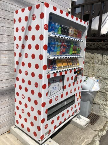 ツール・ド・御朱印 - 04 下神明神社の自動販売機